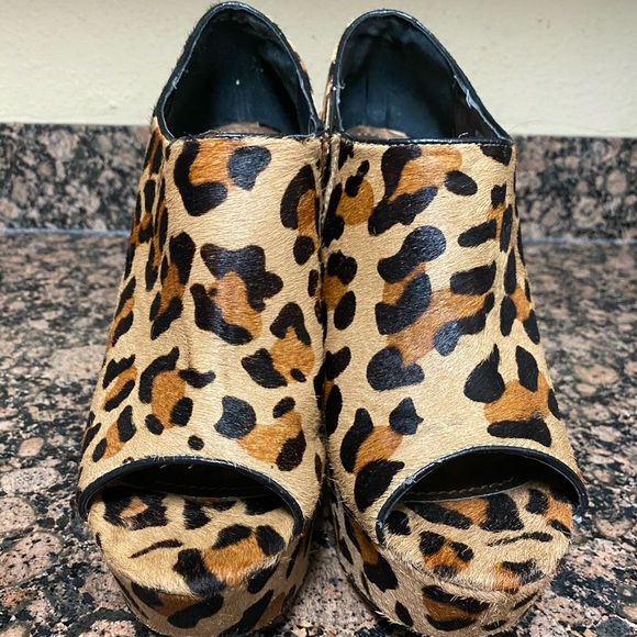 Steve Madden Pony Hair Wedges “Wicked” SZ 10 - Picture 6 of 15